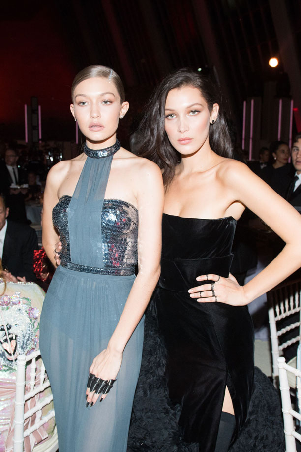 Gigi og Bella Hadid har indtaget modebranchen med storm