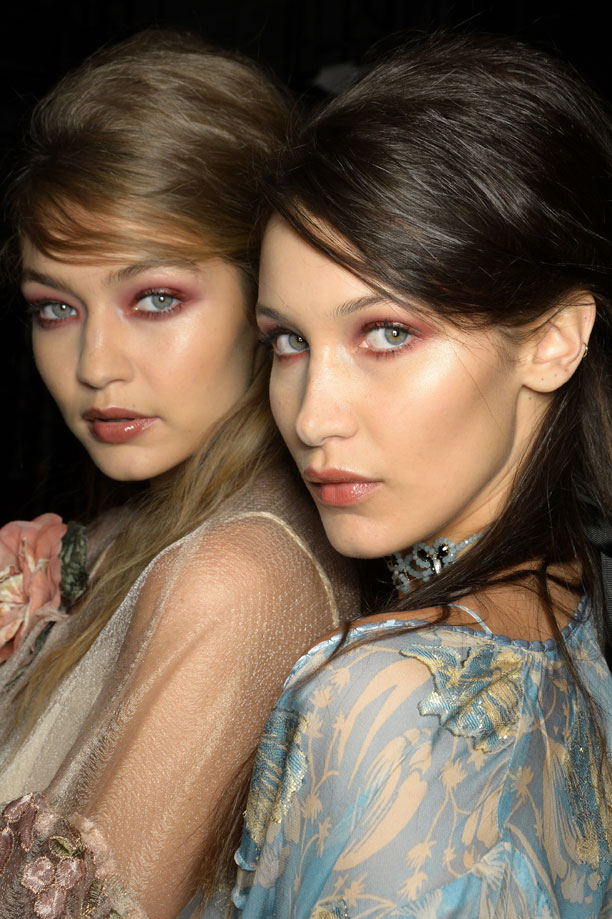 Gigi og Bella Hadid har indtaget modebranchen med storm