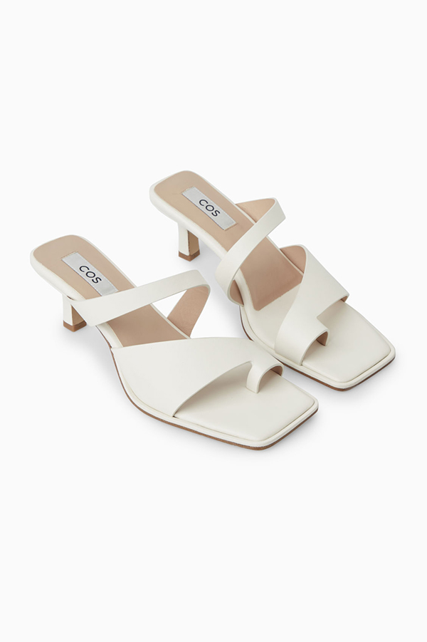 cos sandaler