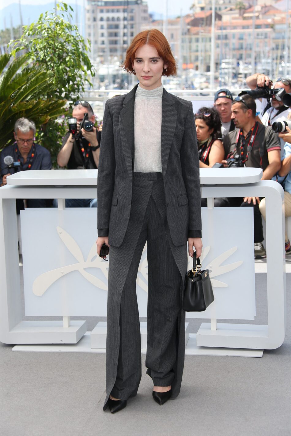 "The Idol" Photocall - The 76th Annual Cannes Film Festival. 23 May 2023 Pictured: Hari Nef. Photo credit: KCS Presse / MEGA TheMegaAgency.com +1 888 505 6342 (Mega Agency TagID: MEGA985620_046.jpg) [Photo via Mega Agency]