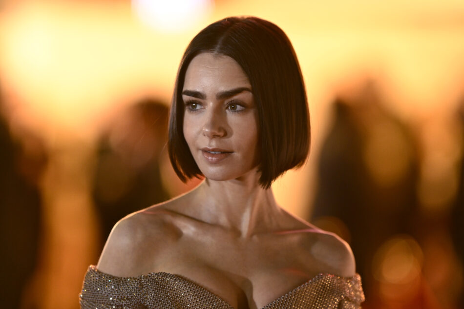 tyndt hår page bob lige lily collins emily in paris