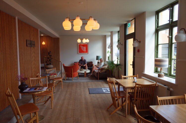 Grønbechs Hotel Allinge morgenmad gård Gæsten