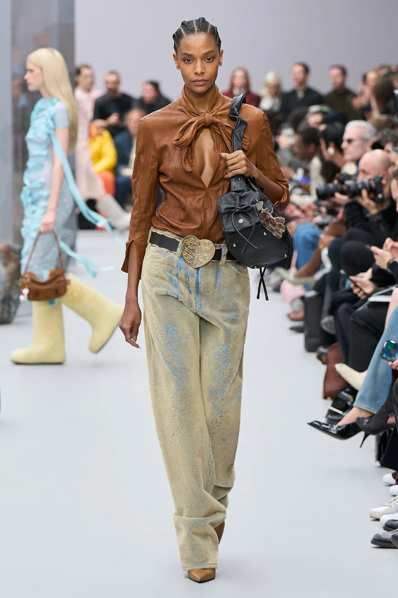 acne studios ødelagte pyntede jeans distressed